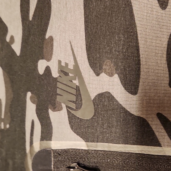 Nike Tech Camo Full Zip Sweater - Picture 3 of 8